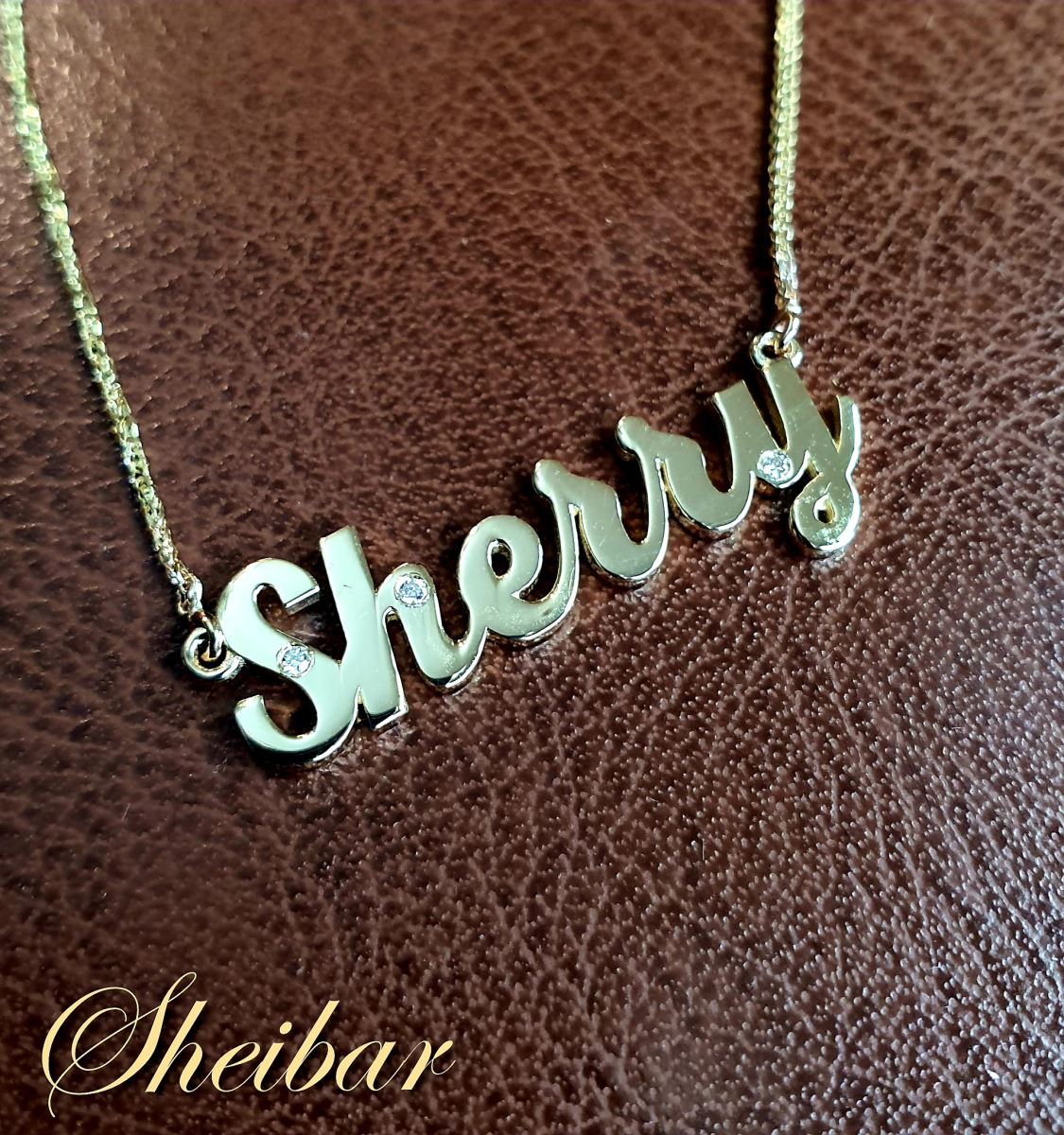 שרשרת שם זהב - SHELLY